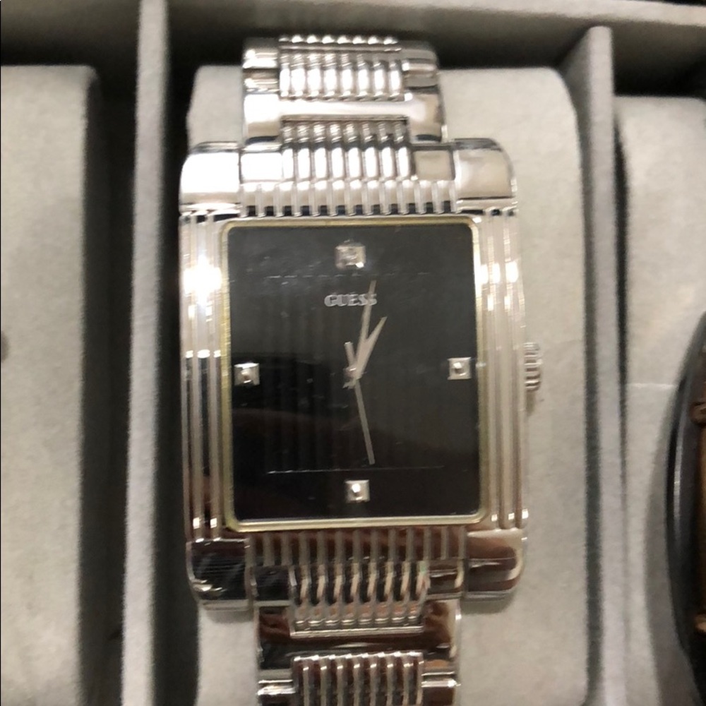 Watches - Picture 7 of 8